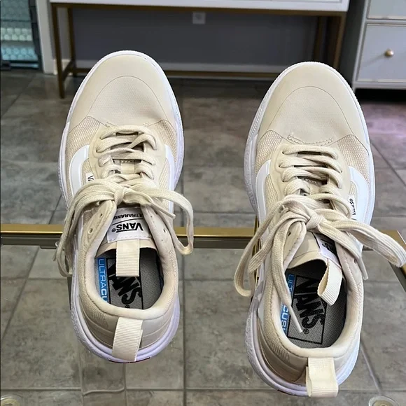 Vans Lightweight Cream Sneakers EUC - Picture 1 of 7